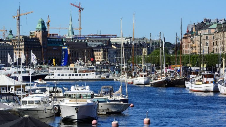 ship - Intensive Swedish Courses